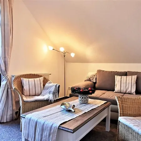 Ferienwohnung Hofgluck * Lancken-Granitz